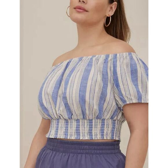 Torrid Linen Blend Smocked Shoulder Crop Top - Size 3X - Blue/Cream - Picture 1 of 9